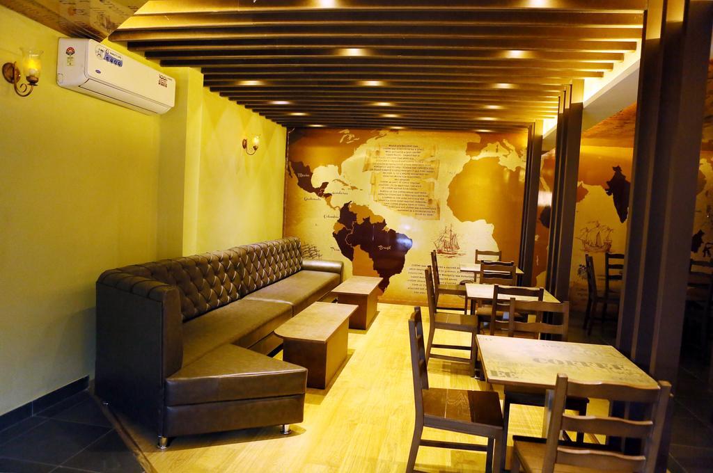 Hotel Indriya Wayanad Kalpetta Exteriör bild