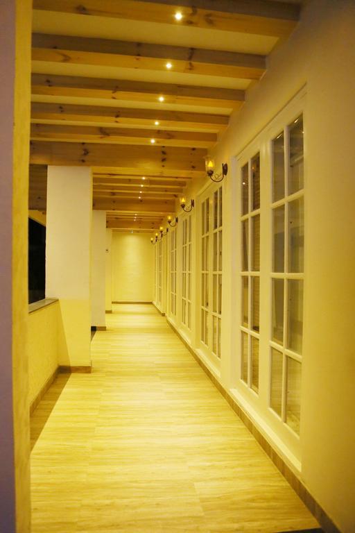 Hotel Indriya Wayanad Kalpetta Exteriör bild